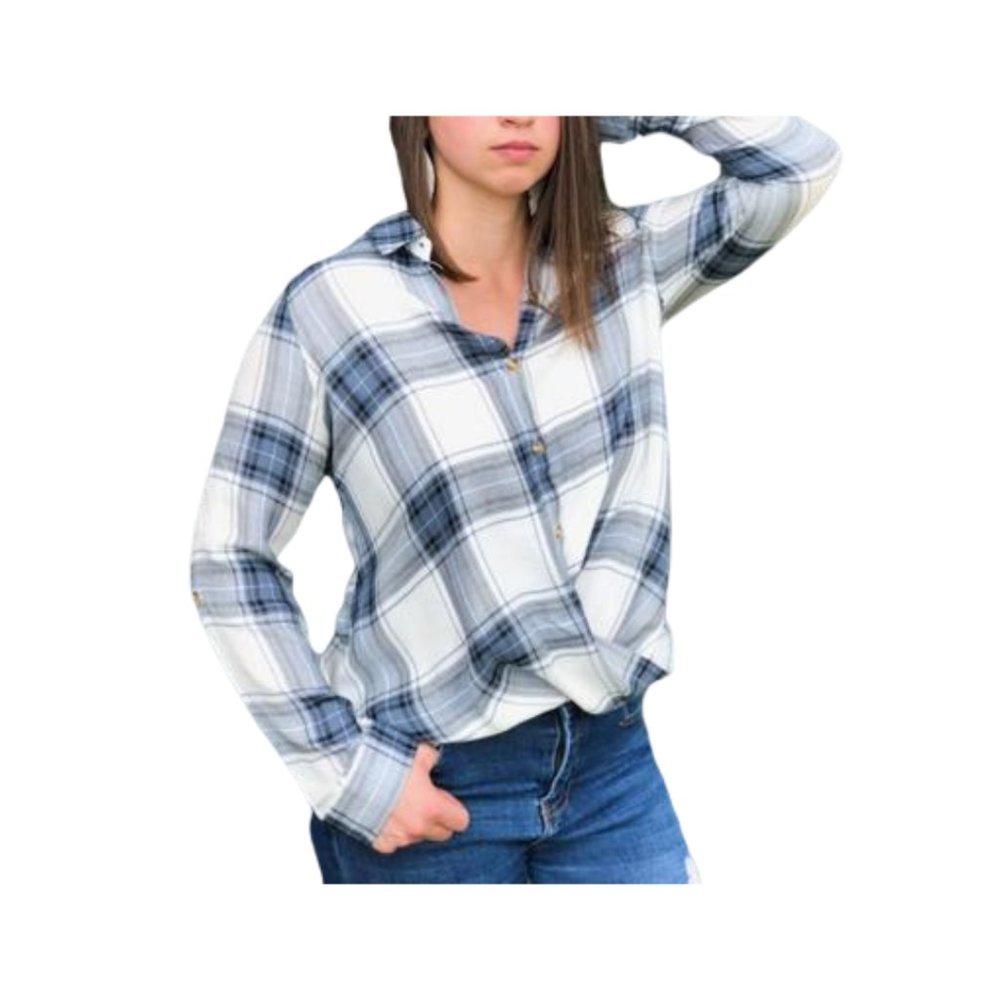 TWISTED FRONT BUTTON DOWN PLAID SHIRT